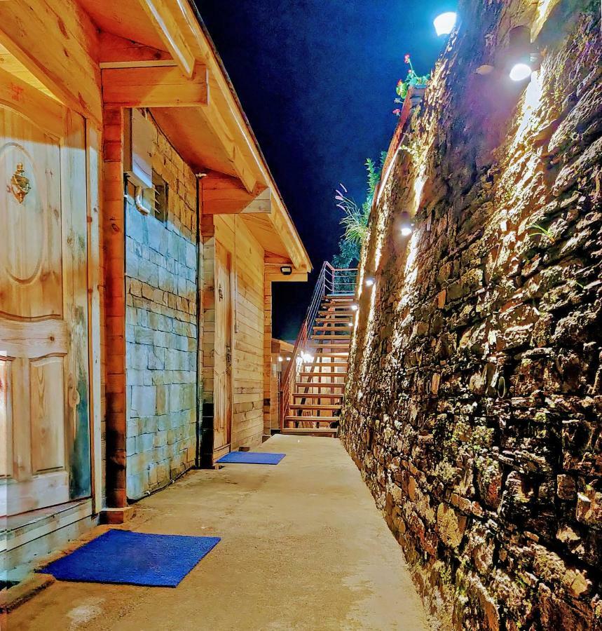 Treehouse Resort Mukteshwar Bagian luar foto